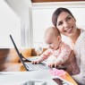 La nuova specie di freelancer: genitori single