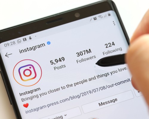 Come acquistare follower su Instagram